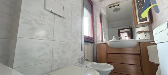 2 bedrooms Apartment in Venice, Italy No. 328735 22