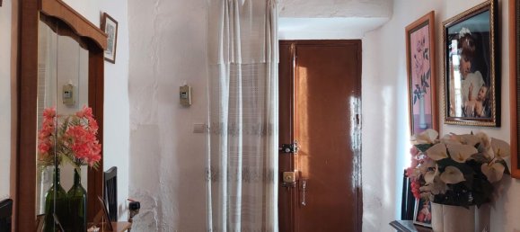 5 bedrooms House in Andalusia, Spain No. 188483 8