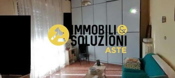 Квартира с 3 комнатами в Кассано Маньяго, Италия № 179914 8