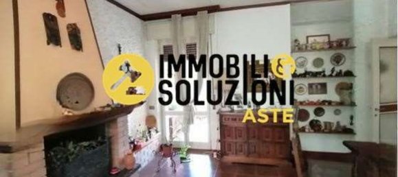 Квартира с 3 комнатами в Кассано Маньяго, Италия № 179914 11