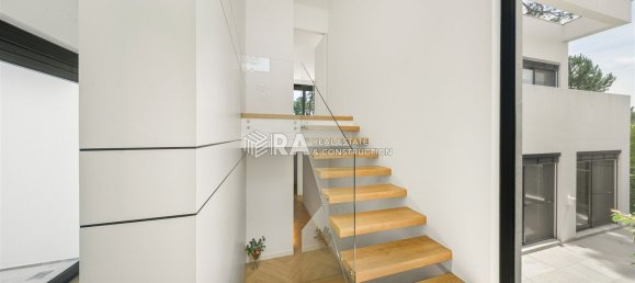 5 Schlafzimmer Haus in Almada, Portugal, Nr. 99951 16