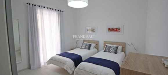 2 bedrooms Apartment in Sliema, Malta No. 9201 33