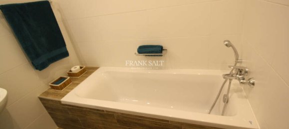 2 bedrooms Apartment in Sliema, Malta No. 9201 36