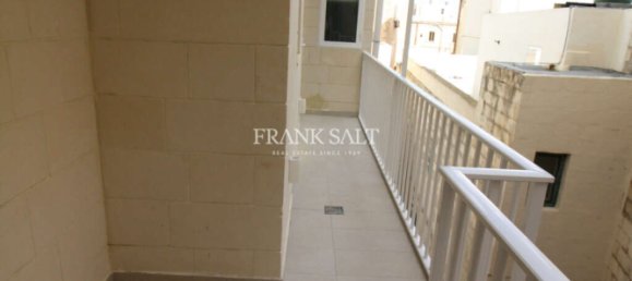 2 bedrooms Apartment in Sliema, Malta No. 9201 41