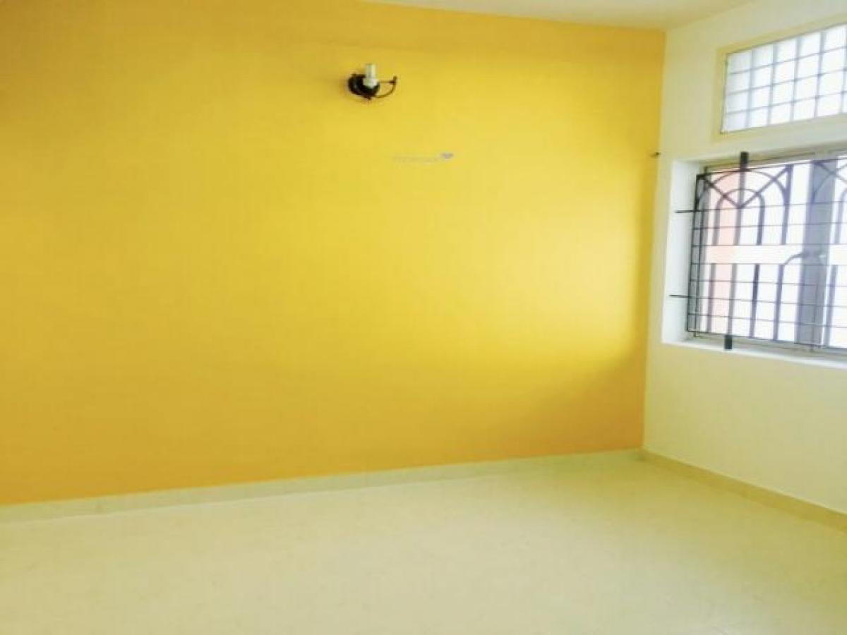 2 bedrooms House in Chennai, India No. 7635