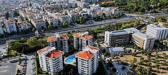 Apartamento de 4+1 en Izmir, Turkey No. 40366 7