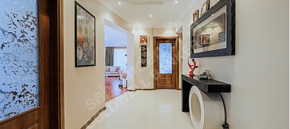 Apartamento de 4+1 en Izmir, Turkey No. 40366 3