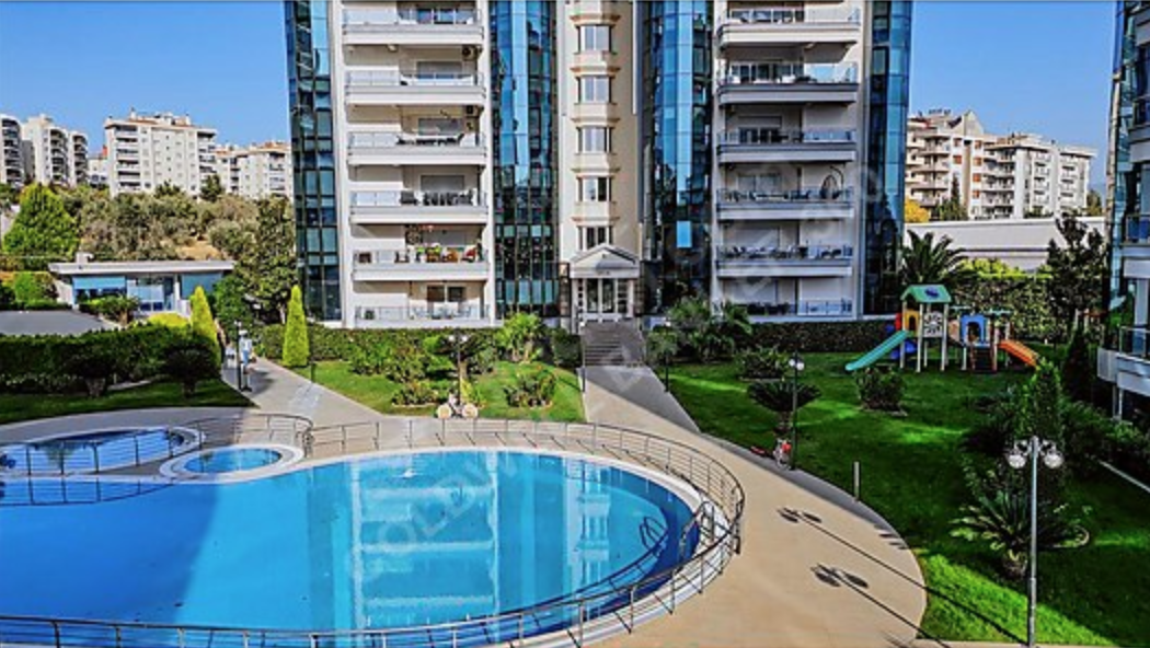 Apartamento de 4+1 en Izmir, Turkey No. 40366