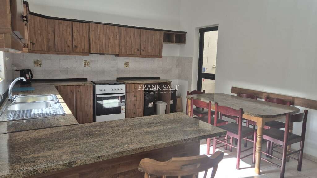 3 chambres Appartement à Pieta, Malta No. 5297