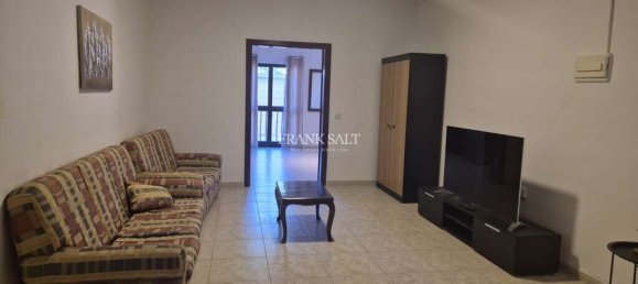 3 chambres Appartement à Pieta, Malta No. 5297 4