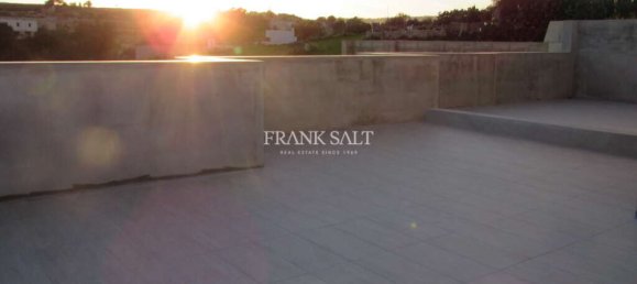 2 bedrooms Apartment in Zebbug, Malta No. 3826 5