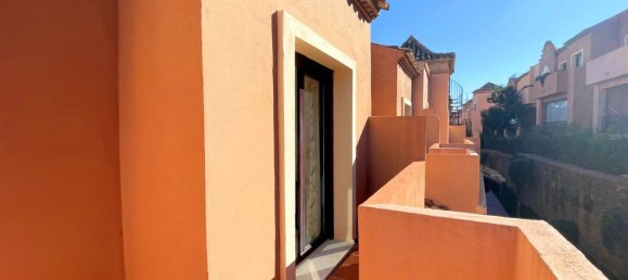 3 bedrooms Villa in Estepona, Spain No. 146294 19