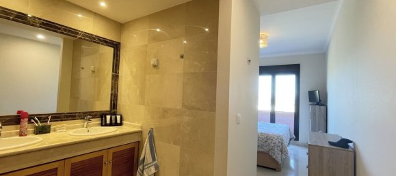 3 bedrooms Villa in Estepona, Spain No. 146294 14