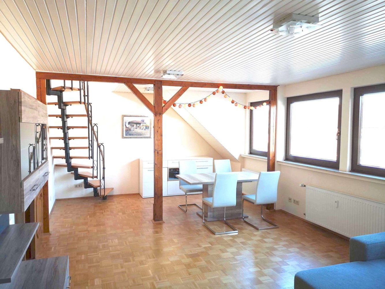 2 chambres Duplex à Duisburg, Germany No. 112206