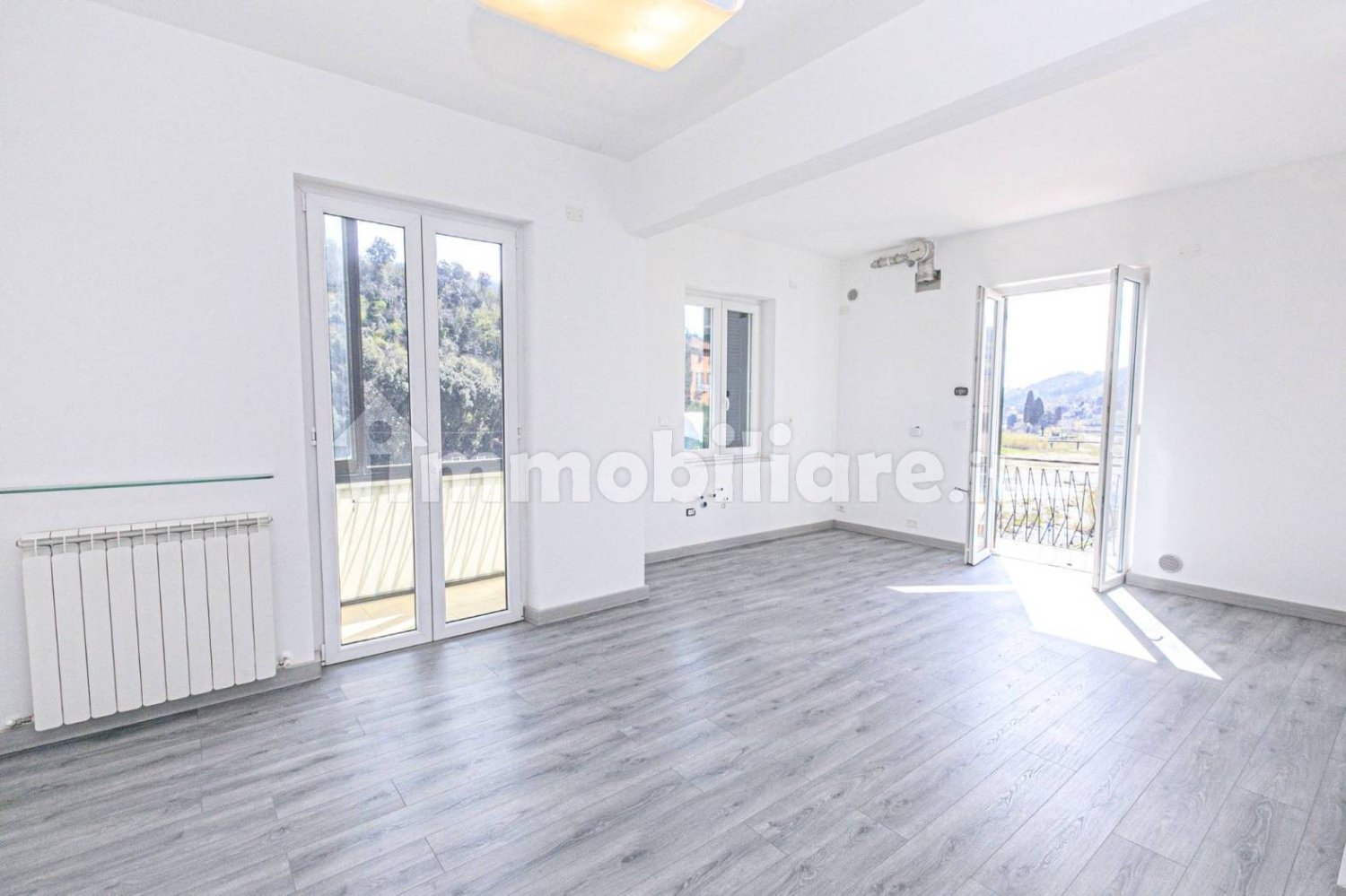 3 chambres Appartement à Serra Riccò, Italy No. 93389