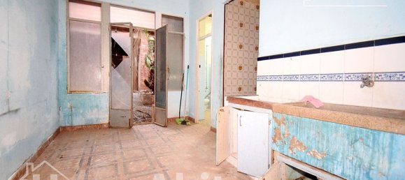 3 Schlafzimmer Haus in La Vall d'Uixo, Spain, Nr. 34567 17