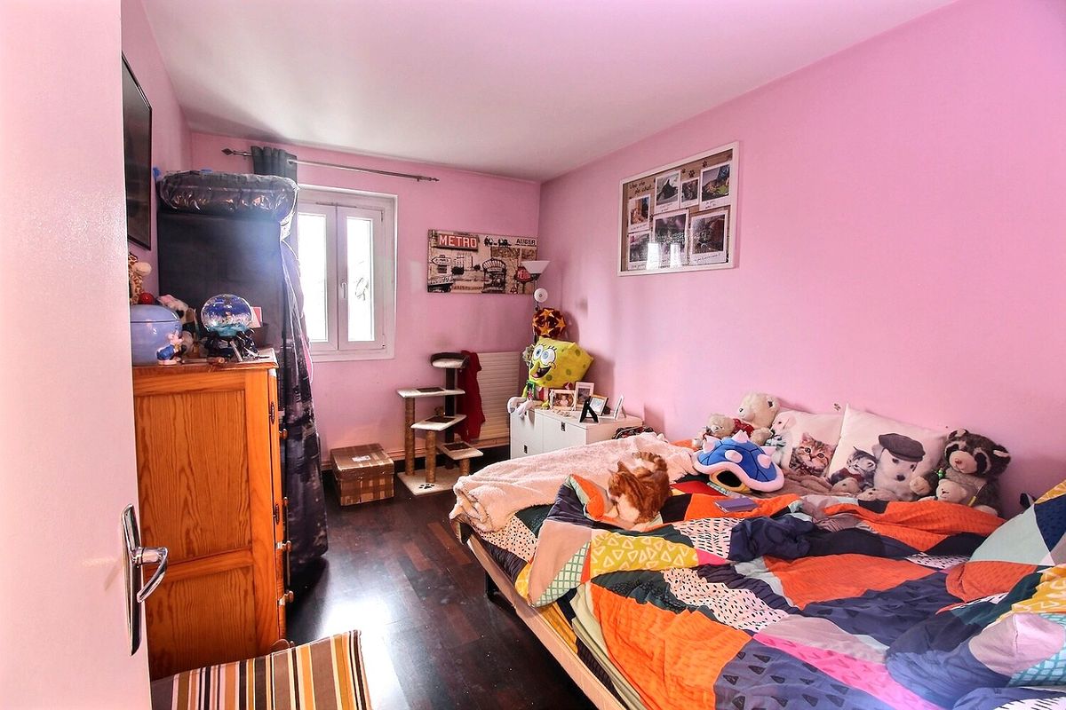 2 Schlafzimmer Wohnung in Gennevilliers, France, Nr. 163132