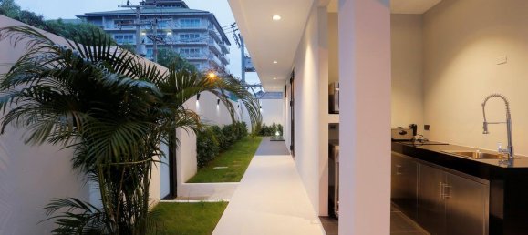 6 bedrooms Cafe / restaurant in Pattaya, Thailand No. 244 14