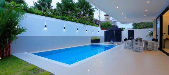 6 bedrooms Cafe / restaurant in Pattaya, Thailand No. 244 16