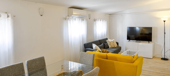 3 bedrooms Apartment in Madrid, Spain No. 97149 8