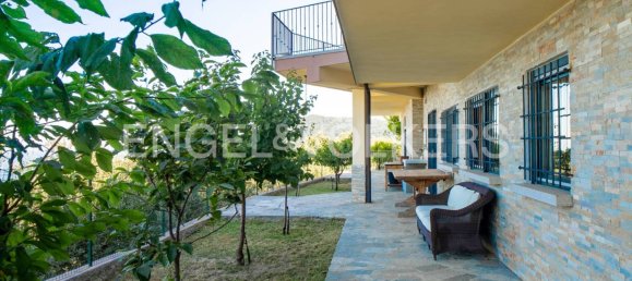 4 bedrooms Villa in Alassio, Italy No. 131285 10