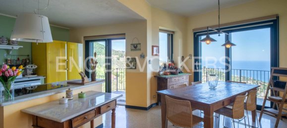 4 bedrooms Villa in Alassio, Italy No. 131285 3