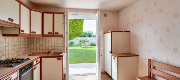 Casa de 3 dormitorios en Cotes-d'Armor, France No. 285899 3