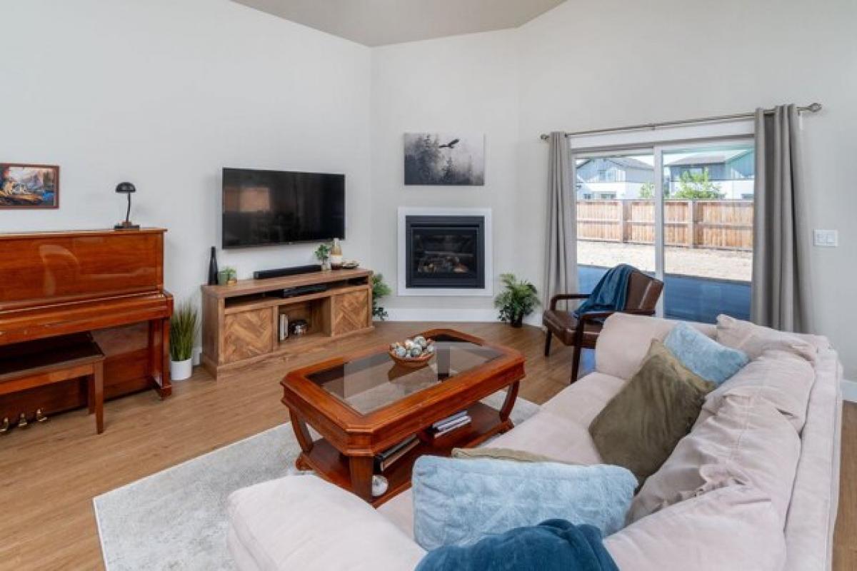 3 غرف نوم منزل في La Pine, USA رقم 377789