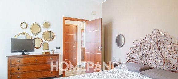 3 rooms Apartment in Genoa, Italy No. 149240 16