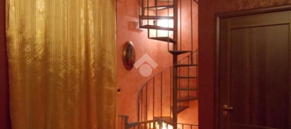 3-Zimmer Haus in Mendicino, Italy, Nr. 92640 7