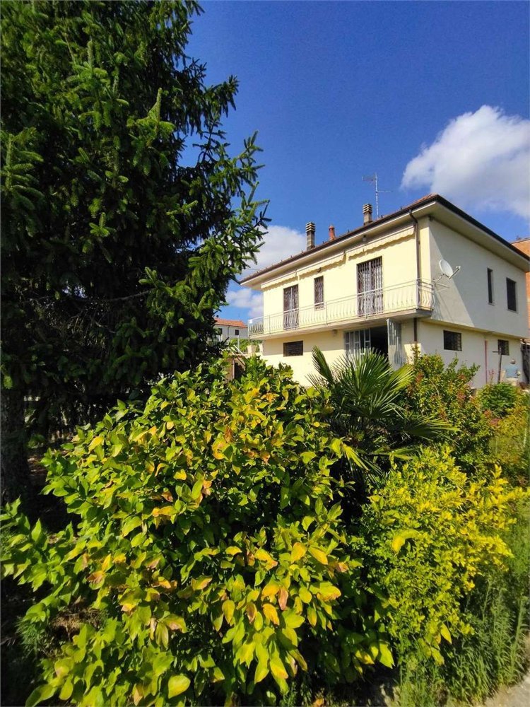 4 rooms Villa in Montemarzino, Italy No. 280427