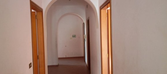 4 غرف نوم شقة في Reggio Calabria, Italy رقم 323812 2