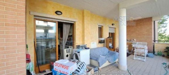 2 rooms Apartment in Rome, Italy No. 198814 11