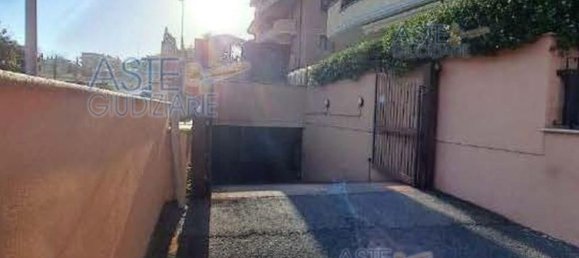 2 rooms Apartment in Rome, Italy No. 198814 14