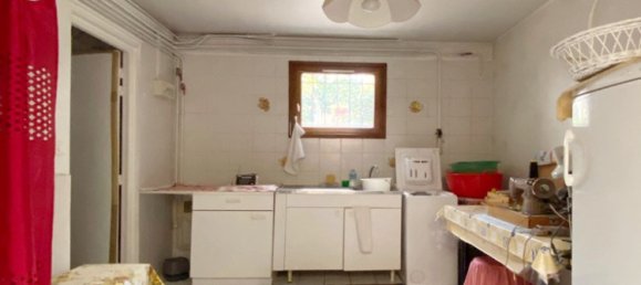 Casa de 3 dormitorios en Bezons, France No. 181809 10