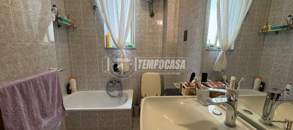 2 bedrooms Apartment in Naples, Italy No. 348680 4