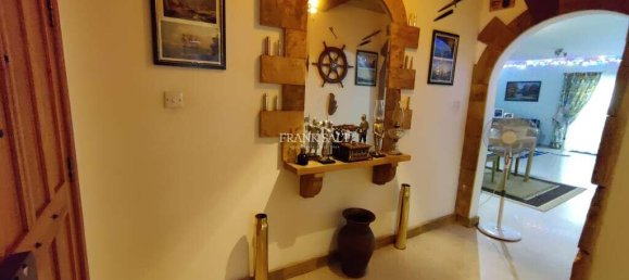 3 Schlafzimmer Maisonette-Wohnung in Mtarfa, Malta, Nr. 1428 5