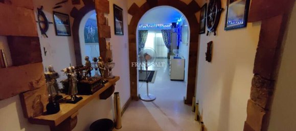 3 Schlafzimmer Maisonette-Wohnung in Mtarfa, Malta, Nr. 1428 4