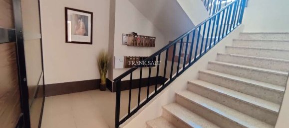 3 Schlafzimmer Maisonette-Wohnung in Mtarfa, Malta, Nr. 1428 12