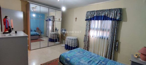 3 Schlafzimmer Maisonette-Wohnung in Mtarfa, Malta, Nr. 1428 10