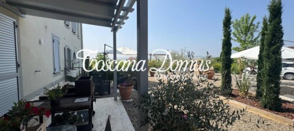 3 Schlafzimmer Haus in Siena, Italy, Nr. 302980 5