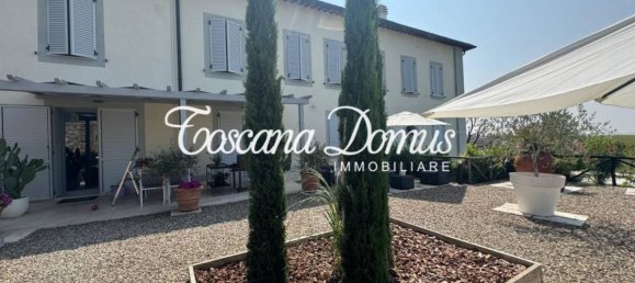 3 Schlafzimmer Haus in Siena, Italy, Nr. 302980 15