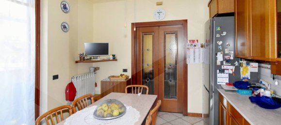 4 Schlafzimmer Villa in Busto Garolfo, Italy, Nr. 23198 5