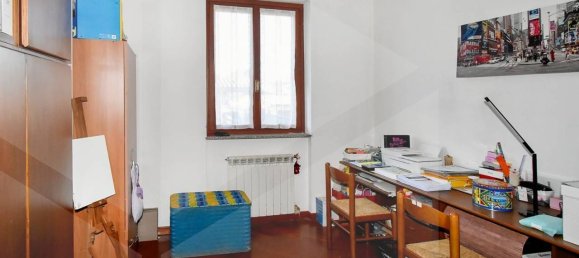 4 Schlafzimmer Villa in Busto Garolfo, Italy, Nr. 23198 6