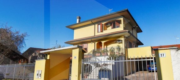 4 Schlafzimmer Villa in Busto Garolfo, Italy, Nr. 23198 20