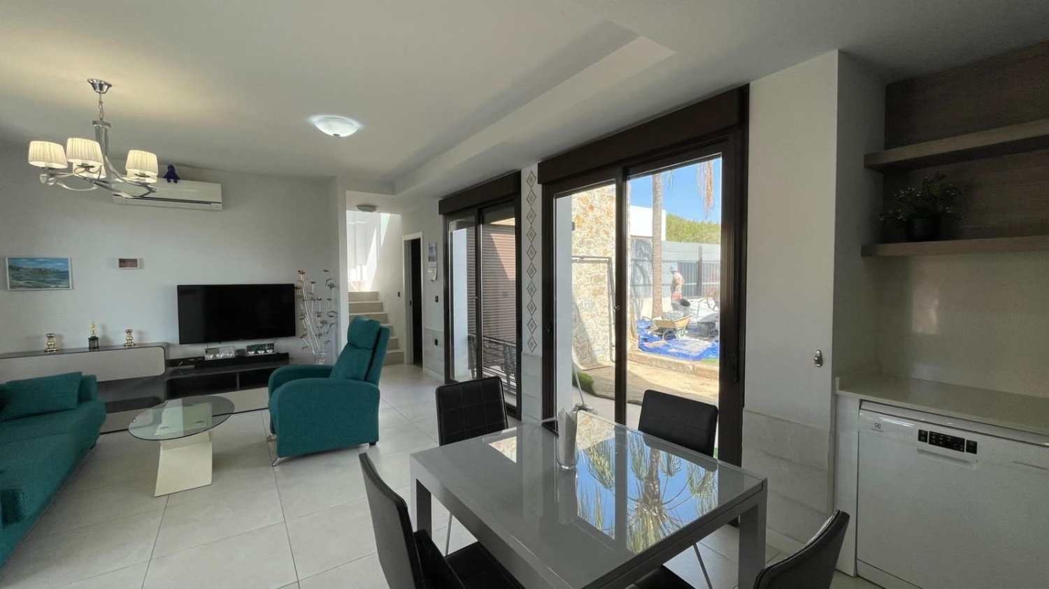 3 غرف نوم منزل في Alicante, Spain رقم 188704