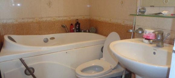 Apartamento de 2 dormitorios en Dong Da, Vietnam No. 5508 8