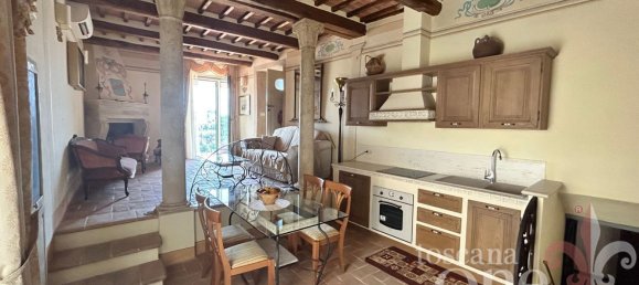 4 rooms Apartment in Pitigliano, Italy No. 199661 3