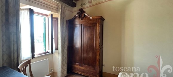 4 rooms Apartment in Pitigliano, Italy No. 199661 21