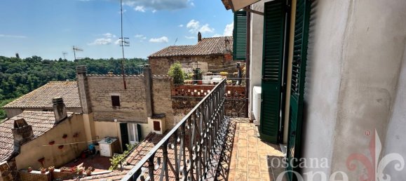 4 rooms Apartment in Pitigliano, Italy No. 199661 15
